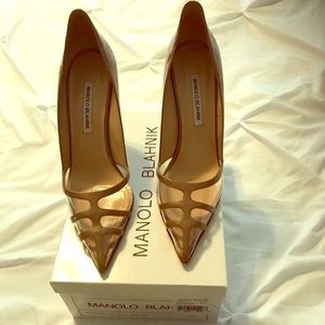 COPY - Sexy Manolo Blahnik pumps